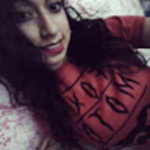 Meet your Posher, Alyne